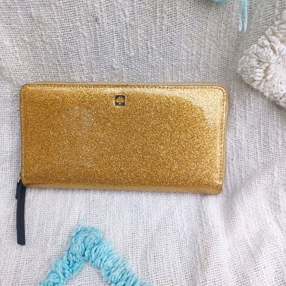 Kate Spade Gold Sparkle Wallet!  Never used! Beautiful!!! - Picture 3 of 10